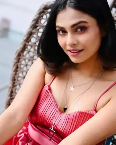 Call Girls Service in Udumalaipettai